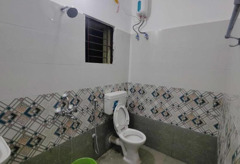 トリプルクラシックルーム, Oyo Flagship Hotel Krishna