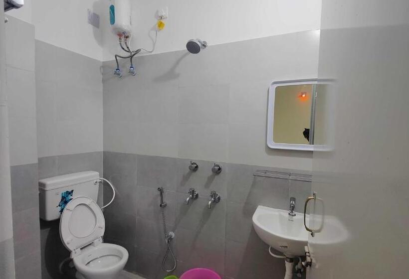 트리플 클래식 룸, Oyo Flagship Hotel Krishna