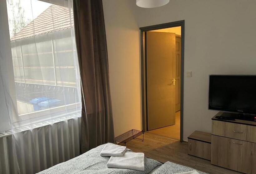 スタンダードルーム, Deseda Kabin