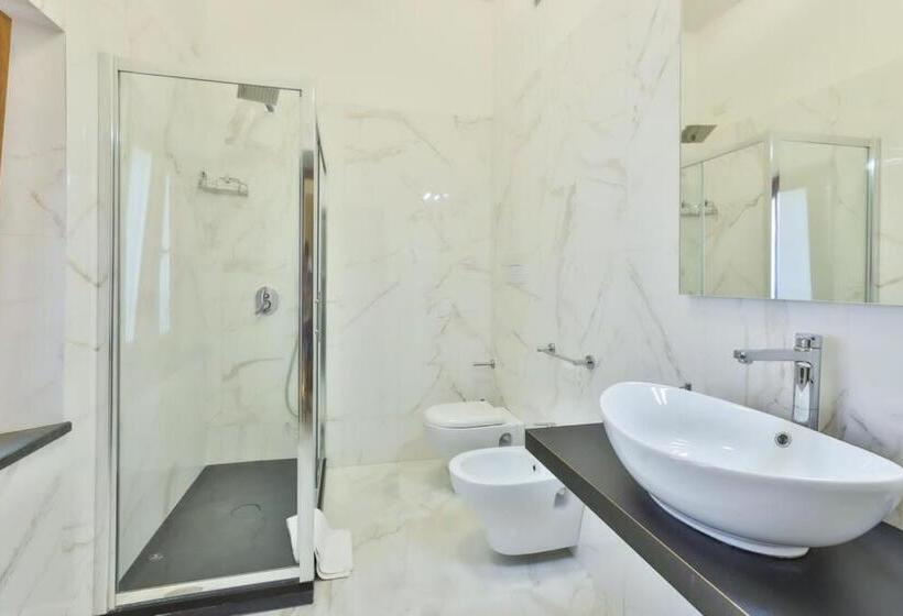 Номер Стандарт Вид на Сад, La Maison Rose