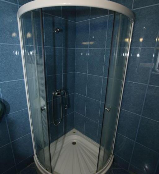 غرفة قياسية مطلة على الجبل, Vila Edelweiss