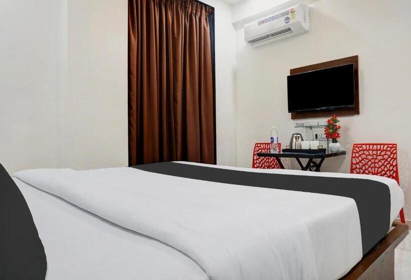 Трехместный Номер Классика, Fabhotel Bliss Executive