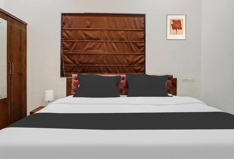 חדר קלאסי לשלושה, Fabhotel Bliss Executive