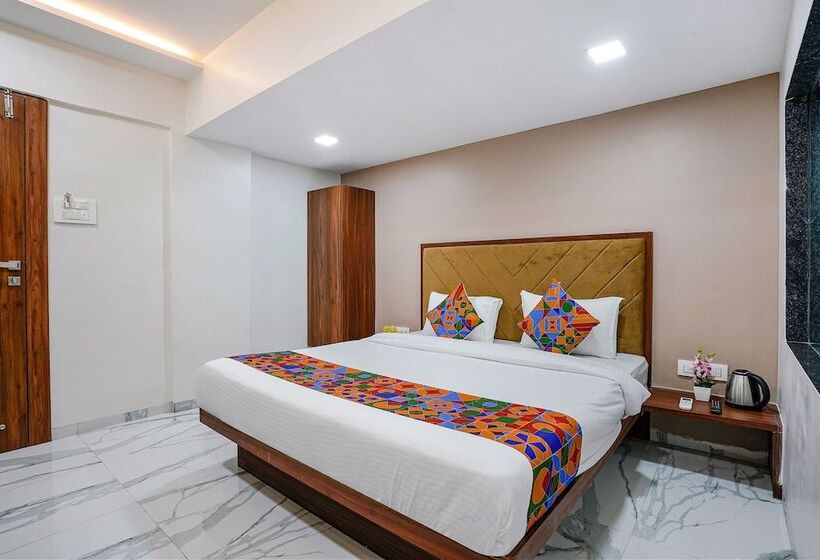 חדר דלוקס, Fabhotel New 7 Star   Opp Satra Plaza, Vashi