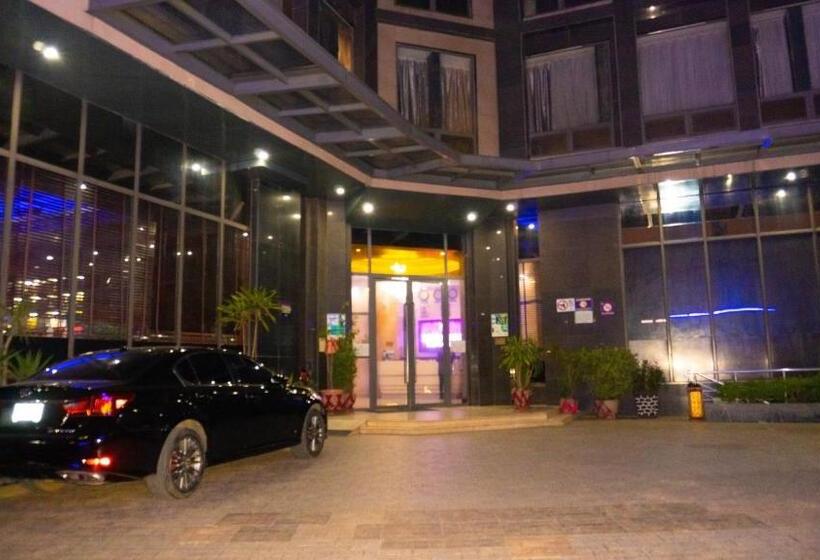 اتاق لوکس یک تخته, Airport Goldentulip