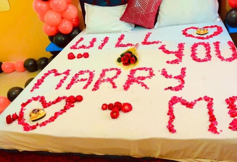 Chambre Standard, Maujis Inn