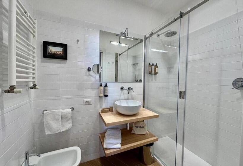 חדר סטנדרט יחיד, Domus Vitra