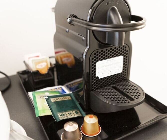 חדר סטנדרט יחיד, Domus Vitra