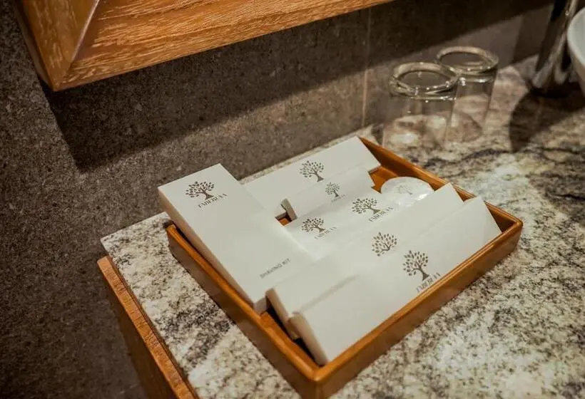 Quarto Deluxe, Tabebuya Resto & Resort