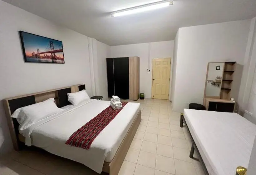 Standard Kolmen Hengen Huone, Tfm Homestay