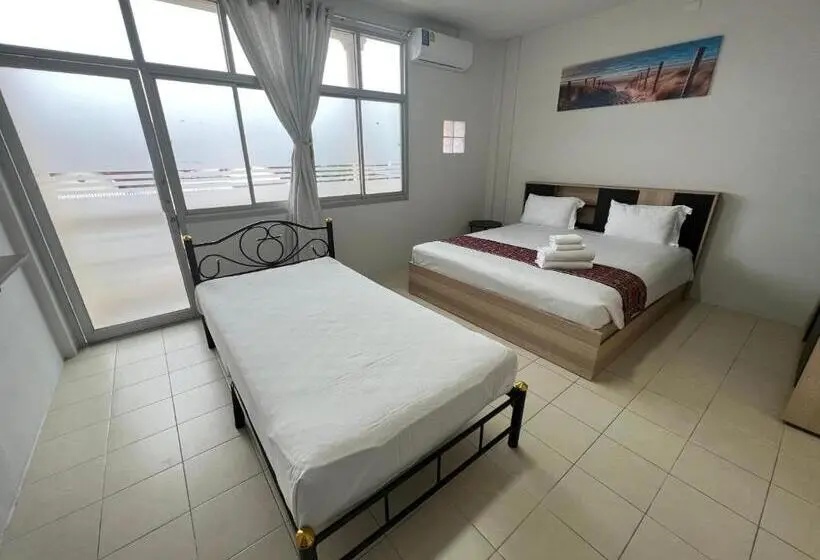Standard Kolmen Hengen Huone, Tfm Homestay
