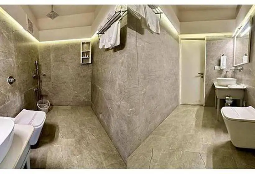 Deluxe-huone, Fabhotel Prime Bt Wellness With Pool