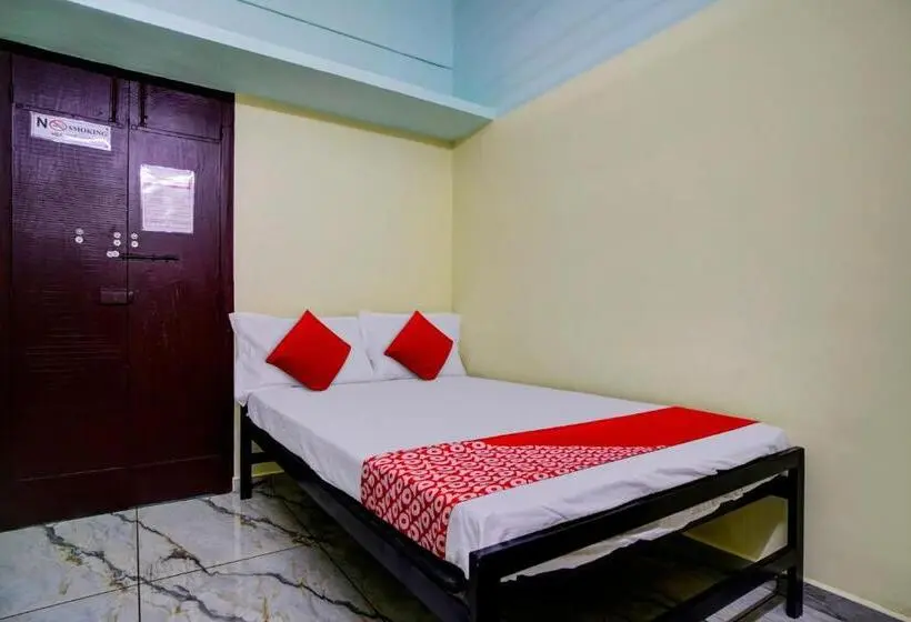 Classic Kolmen Hengen Huone, Collection O Palm Inn Ac Tourist Home