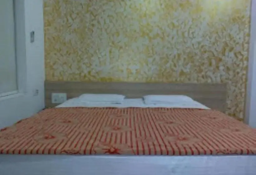 Deluxe-huone, Govindam