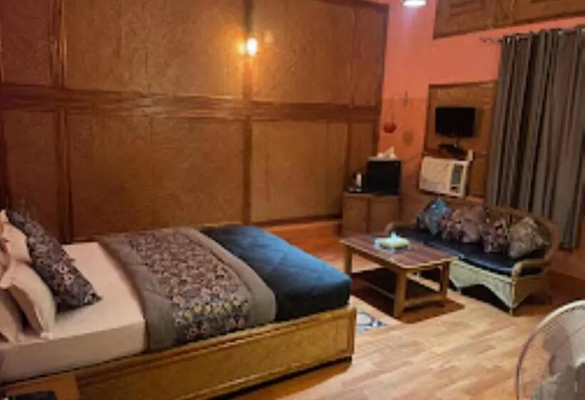 Deluxe Enkeltværelse, We2 Haven Dimapur