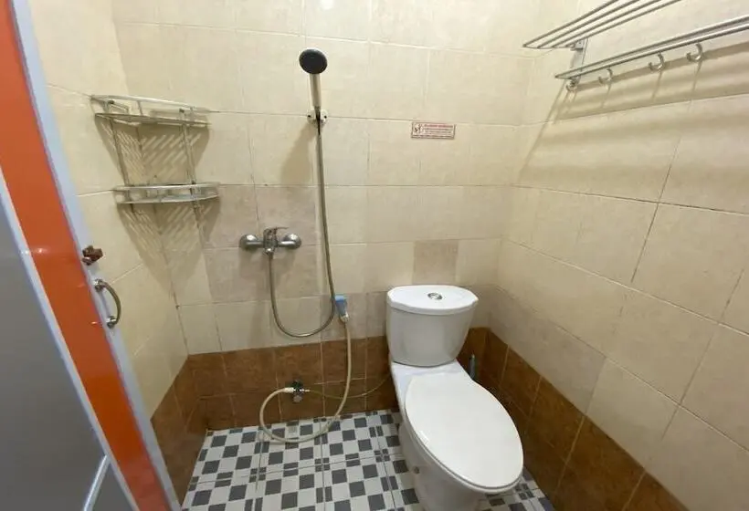 Standard-huone, California Mitra Reddoorz
