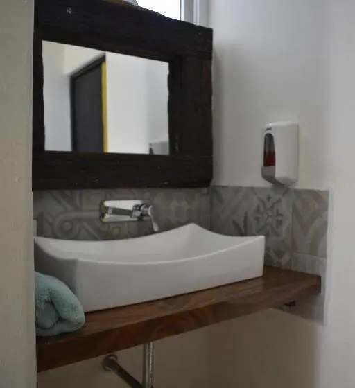 اتاق استاندارد چهارنفره با بالکن, Casa Apolonia