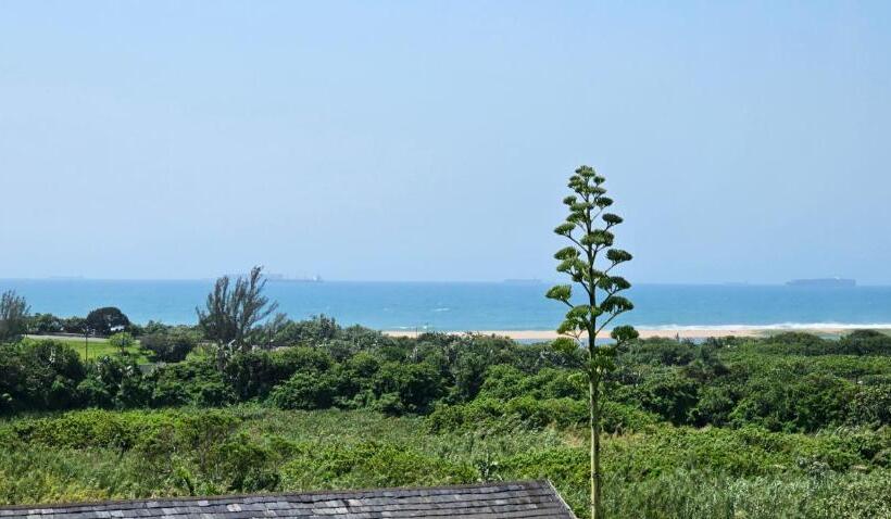 패밀리 룸 측면 바다 전망, Your Happy Holiday Place