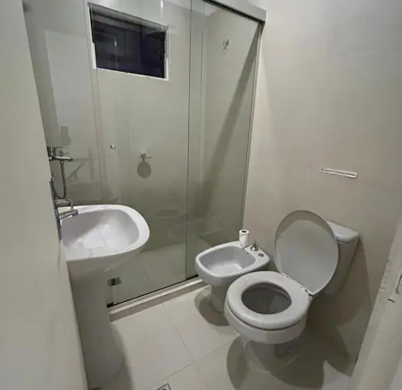 تختخواب در اتاق مشترک, Hostalito Las Mercedes