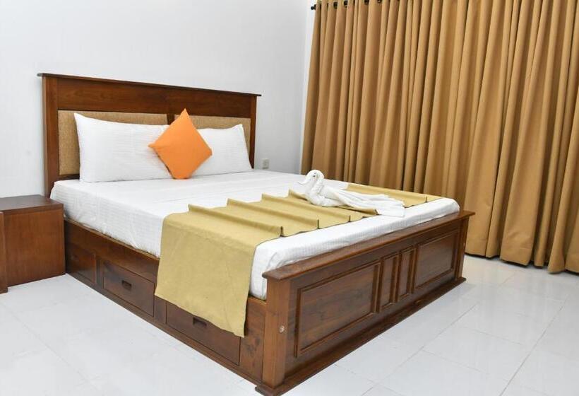 豪华家庭房间, Urban Deck