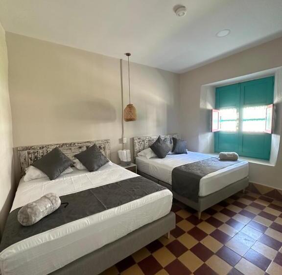 اتاق استاندارد با سرویس بهداشتی مشترک, Casa Hotel Las Hortensias