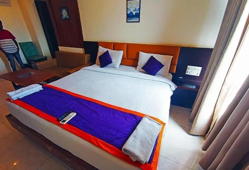 Deluxe-huone, Staymaker Balaji Gold Inn
