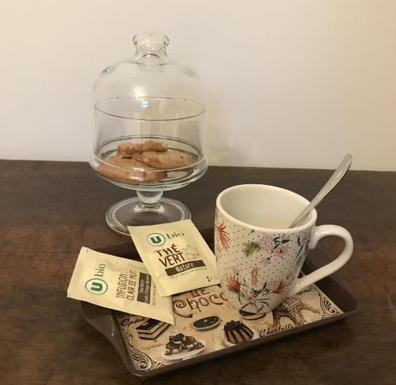 غرفة قياسية, Chambre Dans Maison Particulière