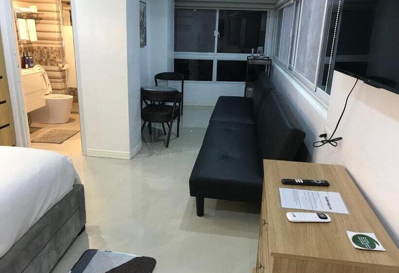 اتاق خانوادگی, Moana S Guesthouse