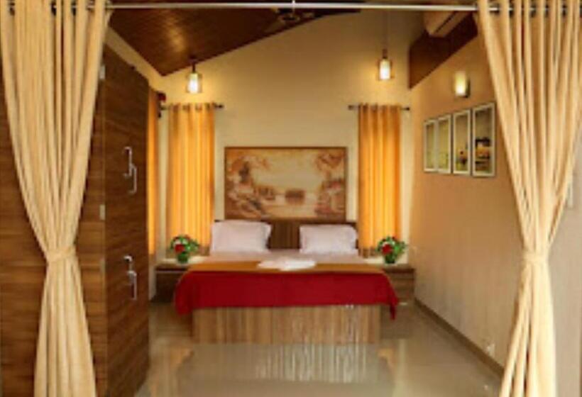 חדר דלוקס, Squirrel Resort Shinoli