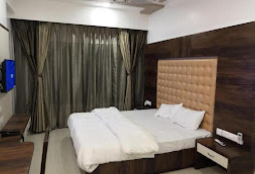 套房, Marvel Inn Shirur
