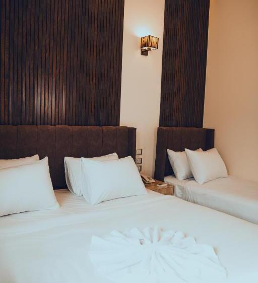 Standard Triple Room, Tourist Palace