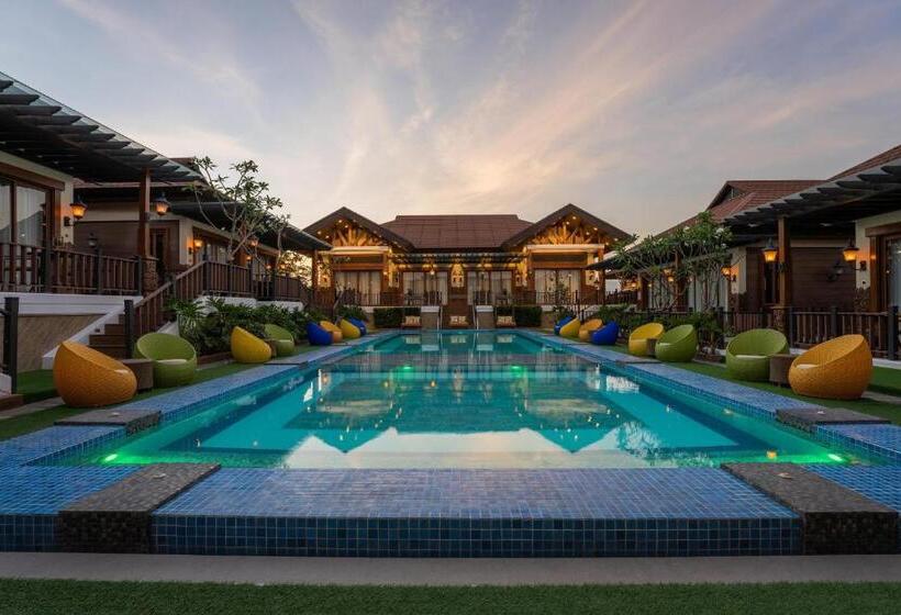 스위트 킹사이즈 침대, Highland Bali Villas, Resort And Spa