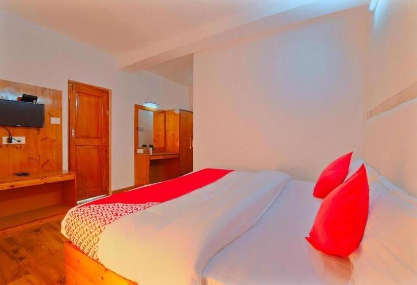 اتاق استاندارد با بالکن, The Mountain King