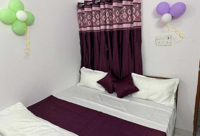 غرفة كلاسيكية ثلاثية, Spot On Hotel Golden Heritage