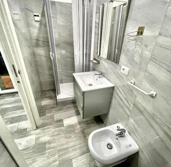 חדר סטנדרט עם מרפסת, Airport Napoli