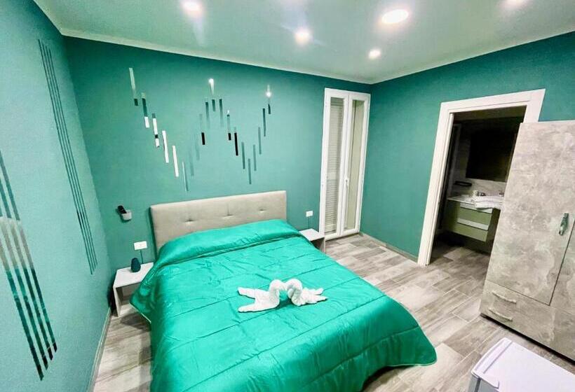 חדר סטנדרט עם מרפסת, Airport Napoli