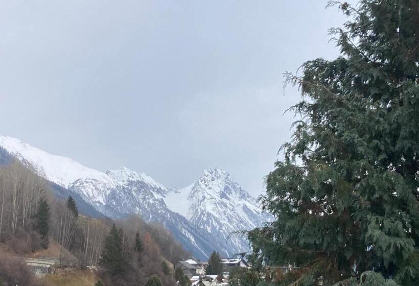 اتاق استاندارد با بالکن, Alpenhof Huber