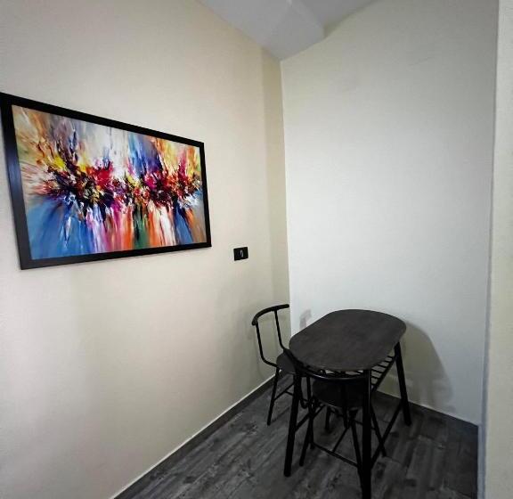 آپارتمان 2 خوابه, Fragrance Apartments And Suites