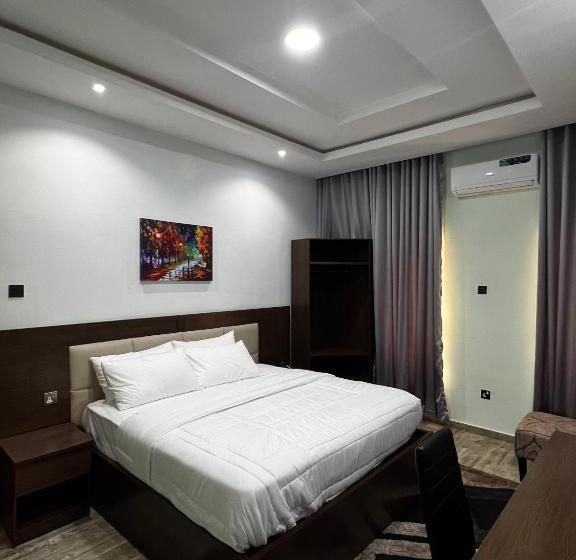 Deluxe Suite King Bed, Fragrance Apartments And Suites