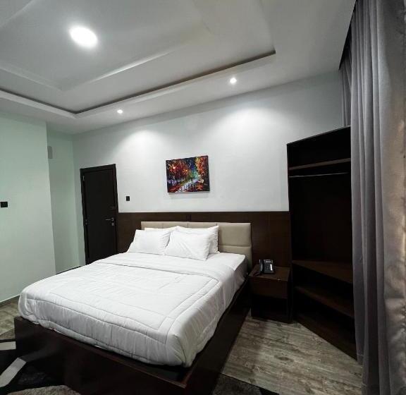 Deluxe Suite King Bed, Fragrance Apartments And Suites