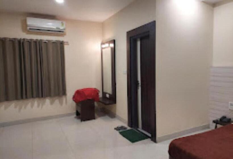 חדר דלוקס, Shambhavi , Madhya Pradesh