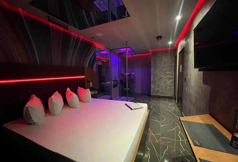 스위트, Motel Prestige Pinda 6