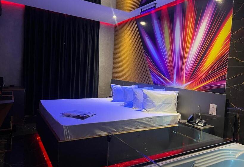 스위트, Motel Prestige Pinda 6
