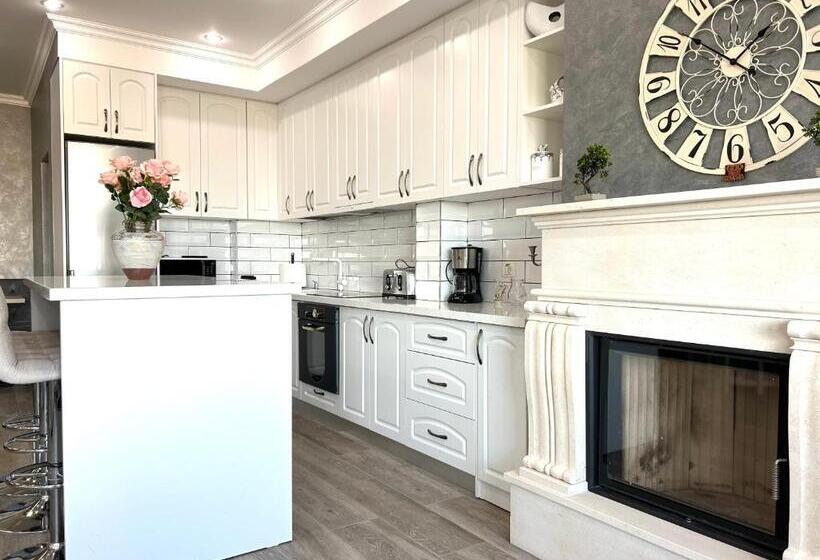 Номер Deluxe, Diplomat Villa