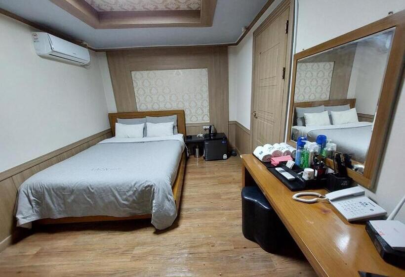 اتاق استاندارد, Prince Motel