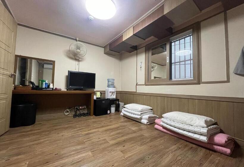 اتاق استاندارد, Prince Motel