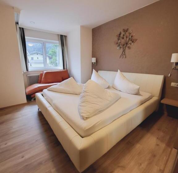 شقة غرفة نوم واحدة مزودة بشُرفة, Adler Hotel Pension