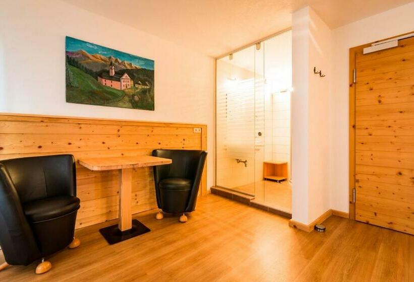 Номер Комфорт, Adler Hotel Pension