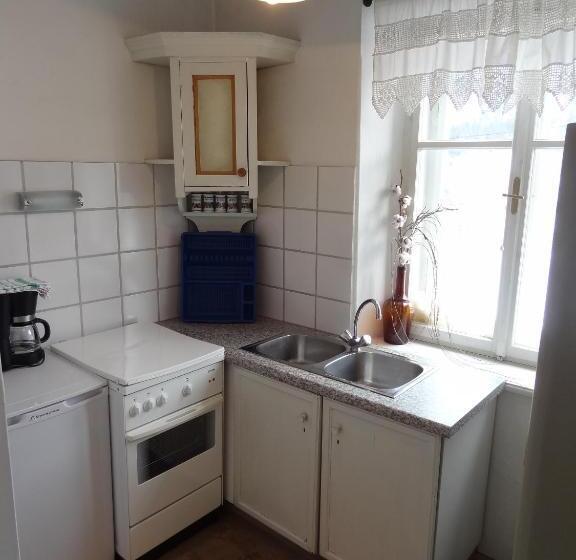 带1个卧室的公寓, Ansitz Burg Heimfels