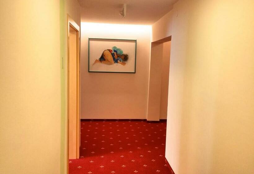 Номер Deluxe, Eckbergerhof